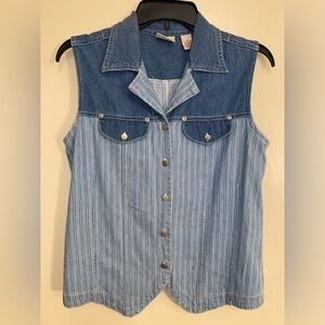 Women’s Vintage CROSSROADS Size S Blue & White Denim Button Down Vest